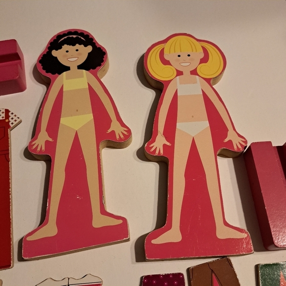 Melissa & Doug magnetic wooden dress up dolls with stands Preowned NO BOX SET #2 - Picture 8 of 9